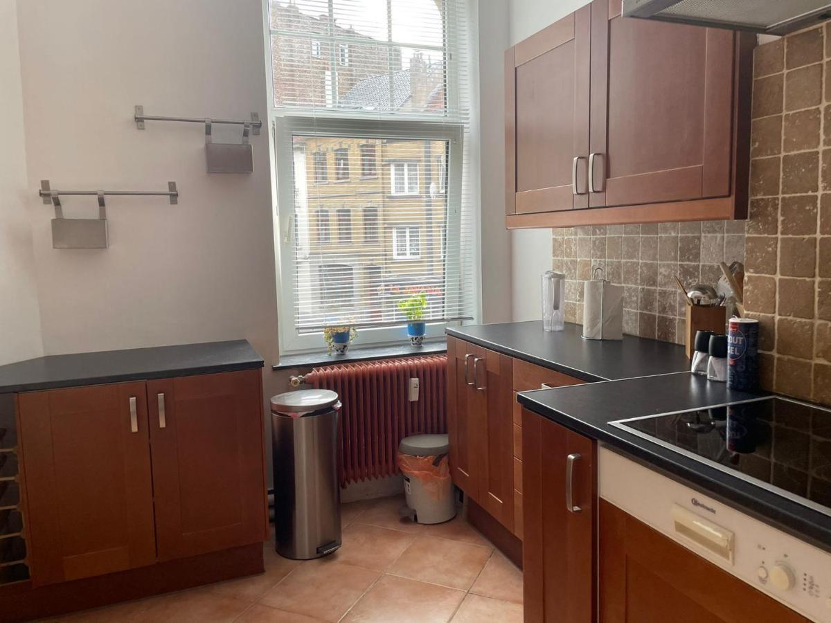 Appartement De Charme Dans Maison De Maitre Bruxelloise Brüksel Dış mekan fotoğraf